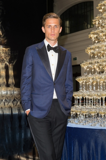 Fotoservizio/SS 2016/MEN/KITON/DP2/144