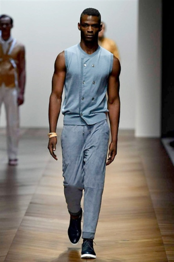 Fotoservizio/SS 2016/MEN/DAKS/DP1/24