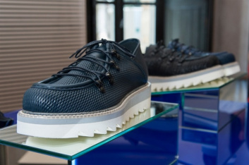 Fotoservizio/SS 2016/MEN/ALBERTO GUARDIANI/DP2/44