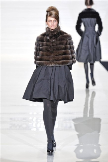 Fotoservizio/FW 2012-2013/WOMEN/SIMONETTA RAVIZZA/12