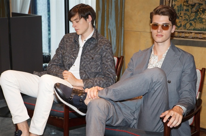 Fotoservizio/SS 2016/MEN/TOD'S/DP2/30