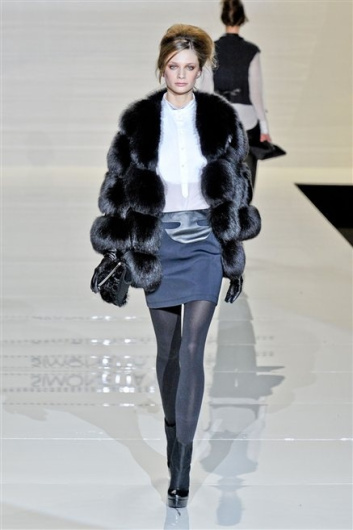 Fotoservizio/FW 2012-2013/WOMEN/SIMONETTA RAVIZZA/37
