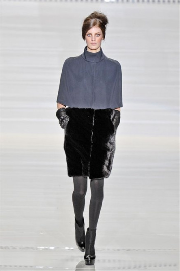 Fotoservizio/FW 2012-2013/WOMEN/SIMONETTA RAVIZZA/40