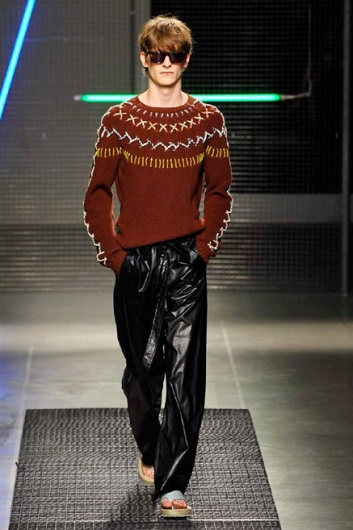 Fotoservizio/SS 2016/MEN/MSGM/DP1/30
