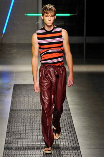 Fotoservizio/SS 2016/MEN/MSGM/DP1/31