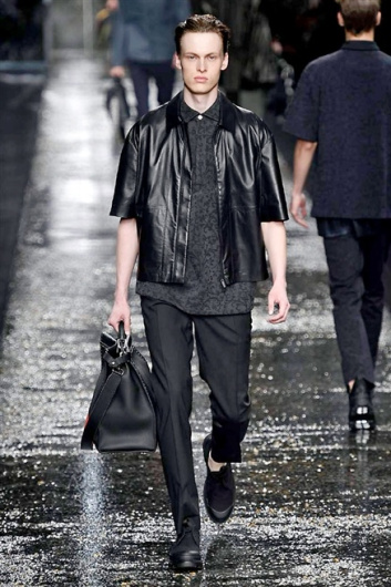 Fotoservizio/SS 2016/MEN/FENDI/DP1/30