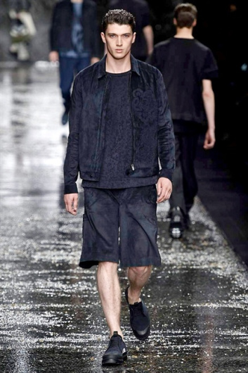 Fotoservizio/SS 2016/MEN/FENDI/DP1/36