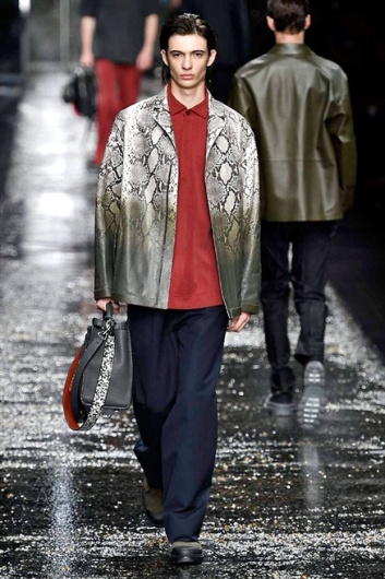 Fotoservizio/SS 2016/MEN/FENDI/DP1/8