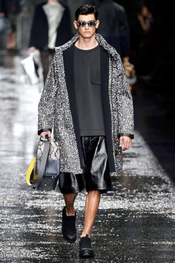 Fotoservizio/SS 2016/MEN/FENDI/DP1/13