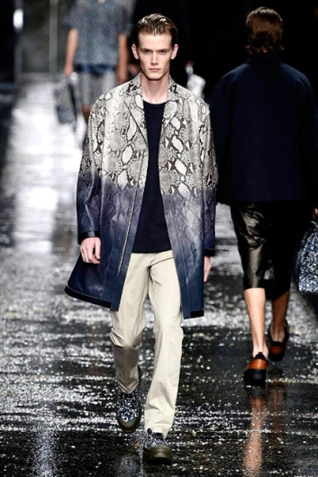 Fotoservizio/SS 2016/MEN/FENDI/DP1/16