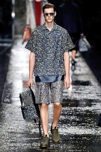 Fotoservizio/SS 2016/MEN/FENDI/DP1/17