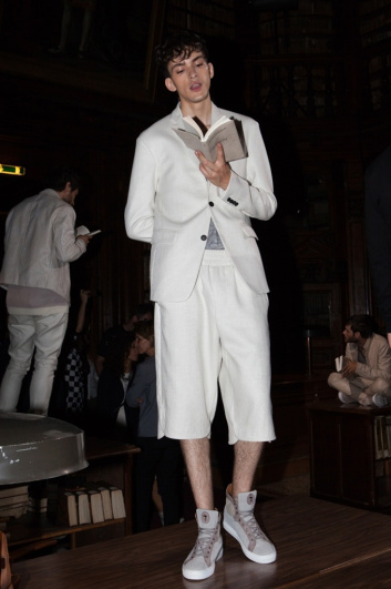 Fotoservizio/SS 2016/MEN/TRUSSARDI/DP2/7