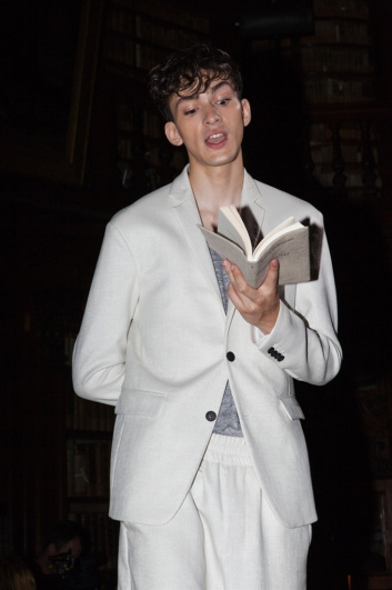 Fotoservizio/SS 2016/MEN/TRUSSARDI/DP2/8