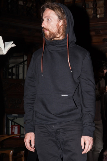 Fotoservizio/SS 2016/MEN/TRUSSARDI/DP2/10