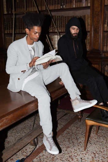 Fotoservizio/SS 2016/MEN/TRUSSARDI/DP2/12