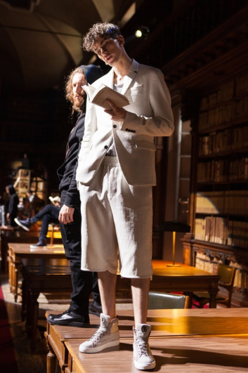 Fotoservizio/SS 2016/MEN/TRUSSARDI/DP2/98