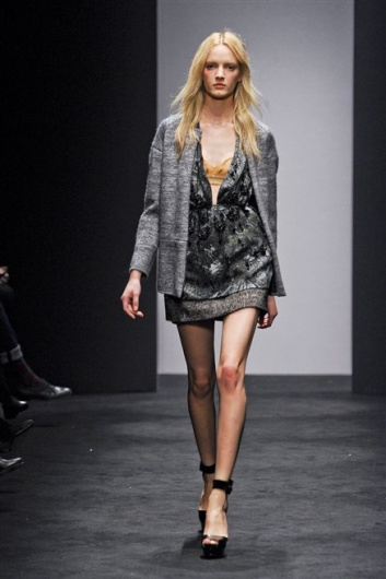 Fotoservizio/FW 2012-2013/WOMEN/N°21/3