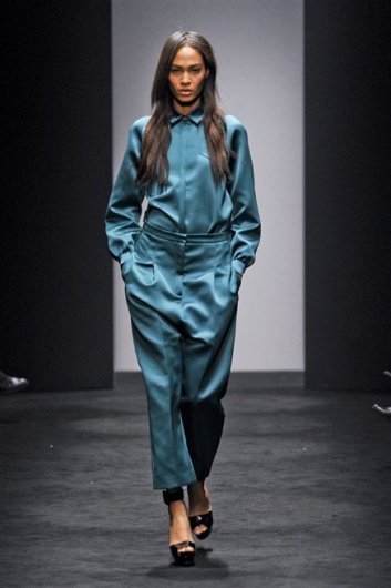 Fotoservizio/FW 2012-2013/WOMEN/N°21/21