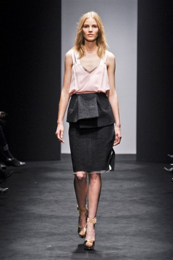 Fotoservizio/FW 2012-2013/WOMEN/N°21/12