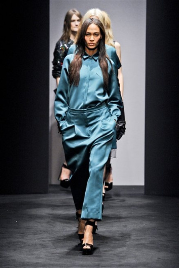 Fotoservizio/FW 2012-2013/WOMEN/N°21/28