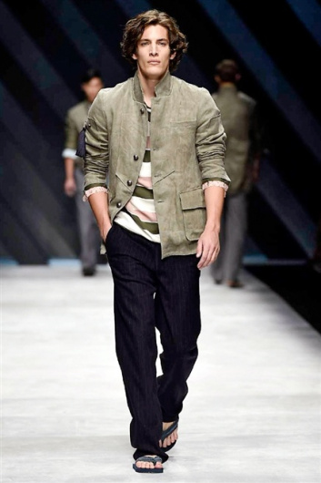 Fotoservizio/SS 2016/MEN/ERMANNO SCERVINO/DP1/9