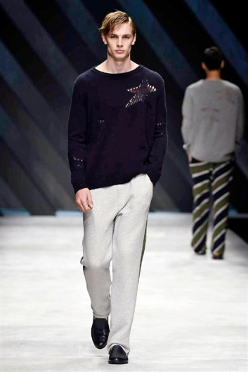 Fotoservizio/SS 2016/MEN/ERMANNO SCERVINO/DP1/15