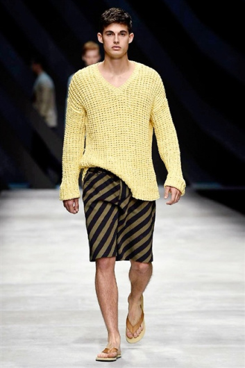 Fotoservizio/SS 2016/MEN/ERMANNO SCERVINO/DP1/26
