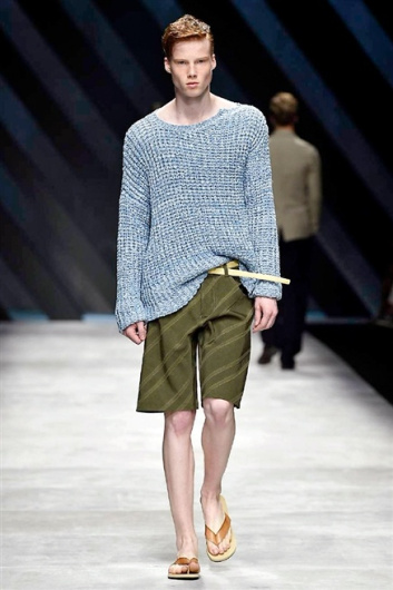 Fotoservizio/SS 2016/MEN/ERMANNO SCERVINO/DP1/27