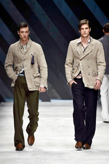 Fotoservizio/SS 2016/MEN/ERMANNO SCERVINO/DP1/37