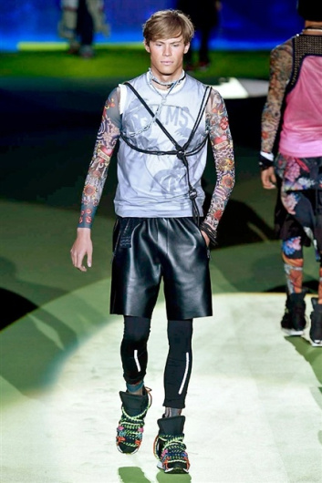 Fotoservizio/SS 2016/MEN/DSQUARED2/DP1/16