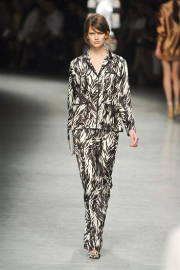 Fotoservizio/SS 2012/WOMEN/N°21/22