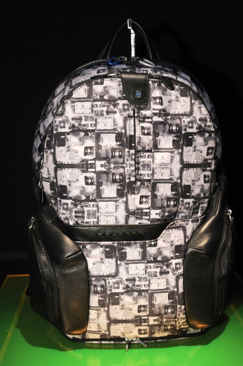 Fotoservizio/SS 2016/MEN/PIQUADRO/DP2/90
