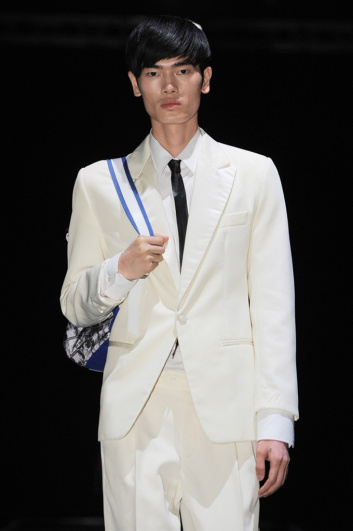 Fotoservizio/SS 2016/MEN/PIQUADRO/DP2/40