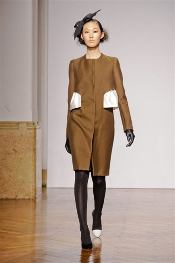 Fotoservizio/FW 2012-2013/WOMEN/SERGIO ZAMBON/1