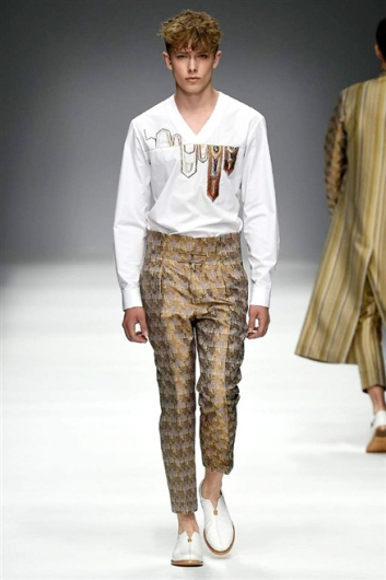Fotoservizio/SS 2016/MEN/ZENG FENGFEI/DP1/17
