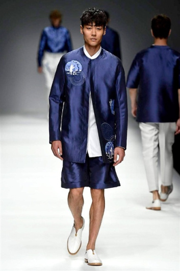 Fotoservizio/SS 2016/MEN/ZENG FENGFEI/DP1/26