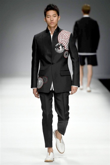 Fotoservizio/SS 2016/MEN/ZENG FENGFEI/DP1/46