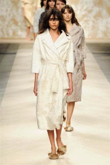 Fotoservizio/SS 2016/WOMEN/SIMONETTA RAVIZZA/DP1/38