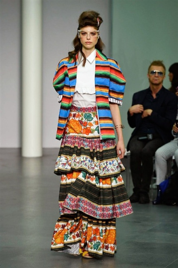 Fotoservizio/SS 2016/WOMEN/STELLA JEAN/DP1/0