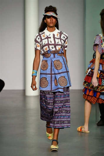 Fotoservizio/SS 2016/WOMEN/STELLA JEAN/DP1/8