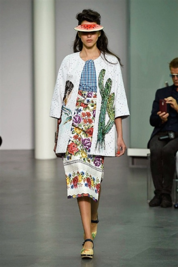 Fotoservizio/SS 2016/WOMEN/STELLA JEAN/DP1/18