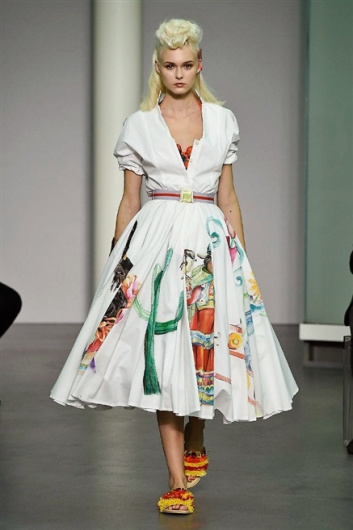 Fotoservizio/SS 2016/WOMEN/STELLA JEAN/DP1/19