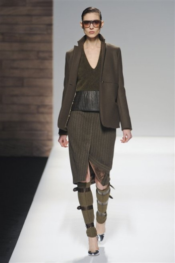 Fotoservizio/FW 2012-2013/WOMEN/MAX MARA/24