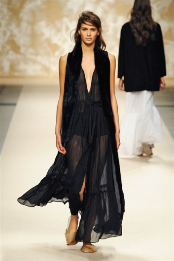 Fotoservizio/SS 2016/WOMEN/SIMONETTA RAVIZZA/DP1/11