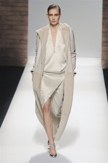 Fotoservizio/FW 2012-2013/WOMEN/MAX MARA/43