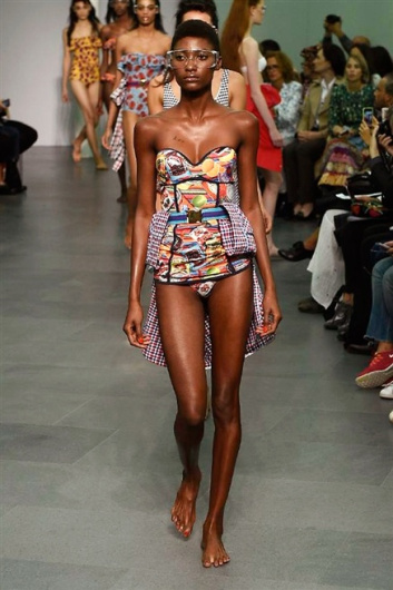 Fotoservizio/SS 2016/WOMEN/STELLA JEAN/DP1/42