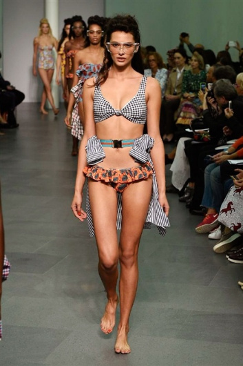 Fotoservizio/SS 2016/WOMEN/STELLA JEAN/DP1/43