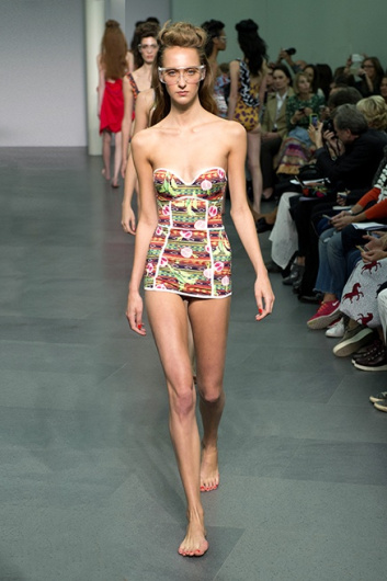 Fotoservizio/SS 2016/WOMEN/STELLA JEAN/DP1/53