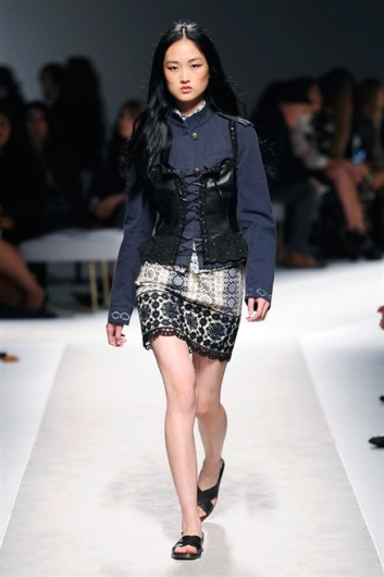 Fotoservizio/SS 2016/WOMEN/FAY/DP1/24