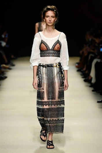 Fotoservizio/SS 2016/WOMEN/ALBERTA FERRETTI/DP1/6